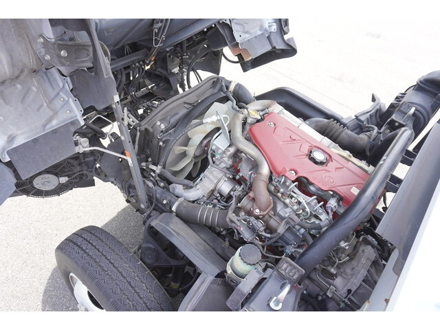 トヨタトヨエース平ボディ小型（2t・3t）[写真18]