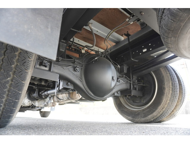 トヨタトヨエース平ボディ小型（2t・3t）[写真22]