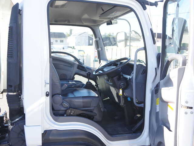 いすゞフォワードローダーダンプ中型（4t）[写真32]