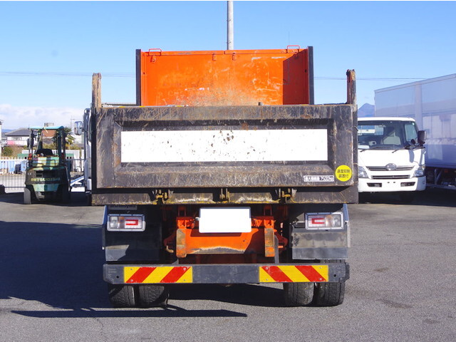 日野レンジャーダンプ増トン（6t・8t）[写真10]