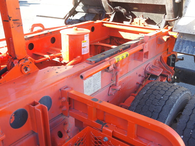 日野レンジャーダンプ増トン（6t・8t）[写真13]