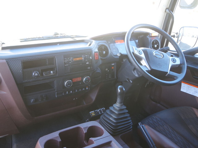 日野レンジャーダンプ増トン（6t・8t）[写真27]