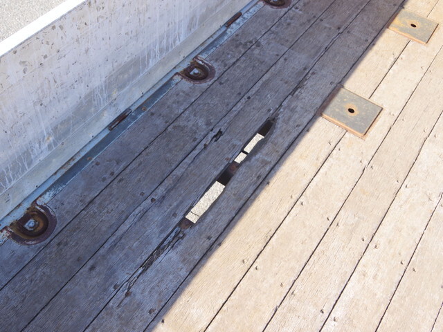 日野レンジャークレーン4段増トン（6t・8t）[写真25]