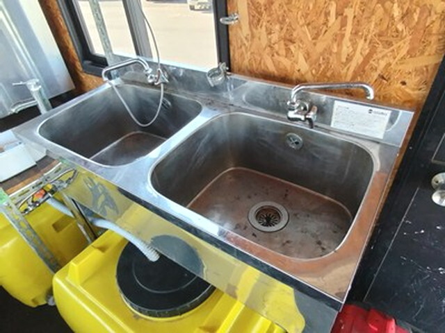 トヨタその他の車種移動販売車小型（2t・3t）[写真11]