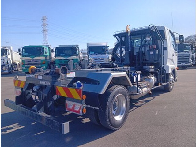 三菱ふそうファイターコンテナ専用車中型（4t）[写真02]