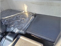 三菱ふそうファイターコンテナ専用車中型（4t）[写真23]