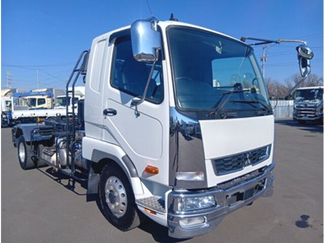 三菱ふそうファイターコンテナ専用車中型（4t）[写真03]