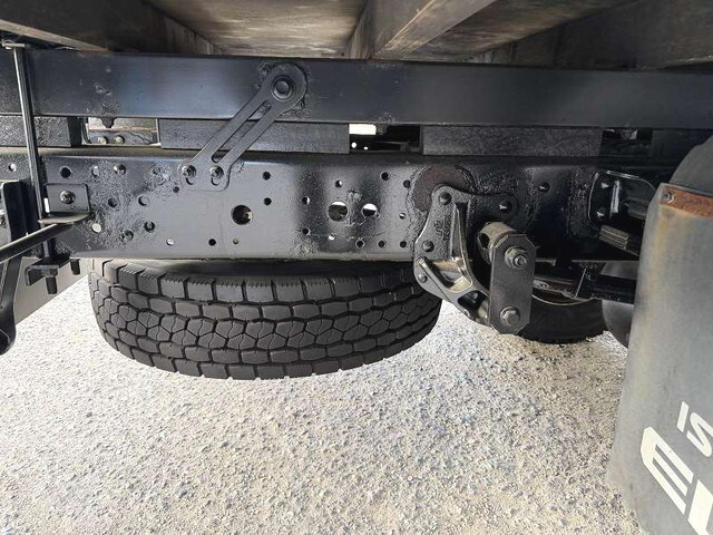 いすゞエルフアルミブロック小型（2t・3t）[写真21]