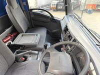 いすゞエルフアルミブロック小型（2t・3t）[写真31]