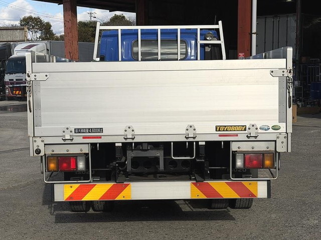 いすゞエルフアルミブロック小型（2t・3t）[写真05]