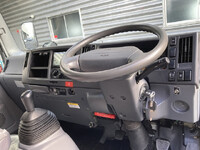 日産アトラスアルミバン小型（2t・3t）[写真24]