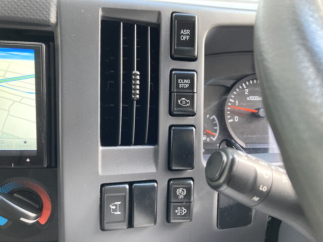 日産アトラスアルミバン小型（2t・3t）[写真36]