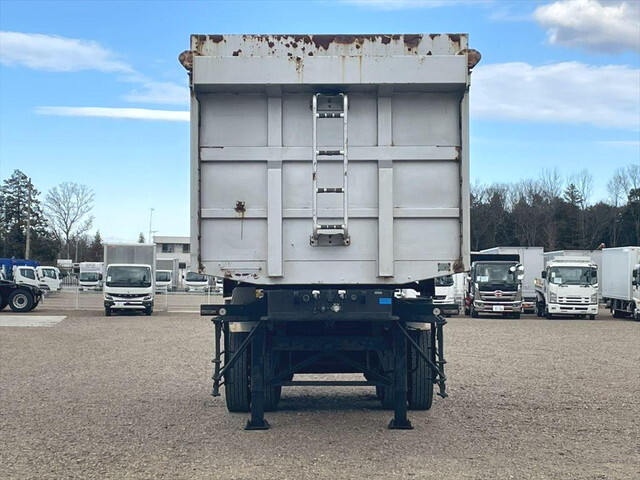 その他のメーカーその他の車種土砂禁ダンプトレーラー大型（10t）[写真16]