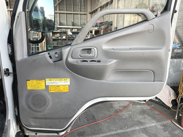 日野デュトロ高所作業車小型（2t・3t）[写真29]