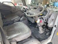 日野デュトロ高所作業車小型（2t・3t）[写真34]