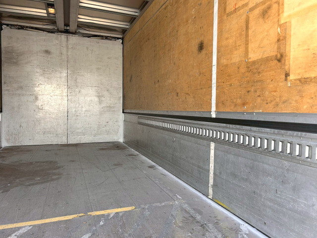 日野デュトロアルミウイング小型（2t・3t）[写真13]