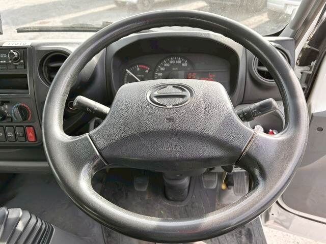 日野デュトロアルミウイング小型（2t・3t）[写真14]