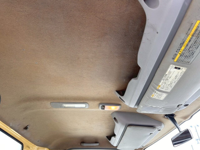 日野デュトロアルミウイング小型（2t・3t）[写真17]