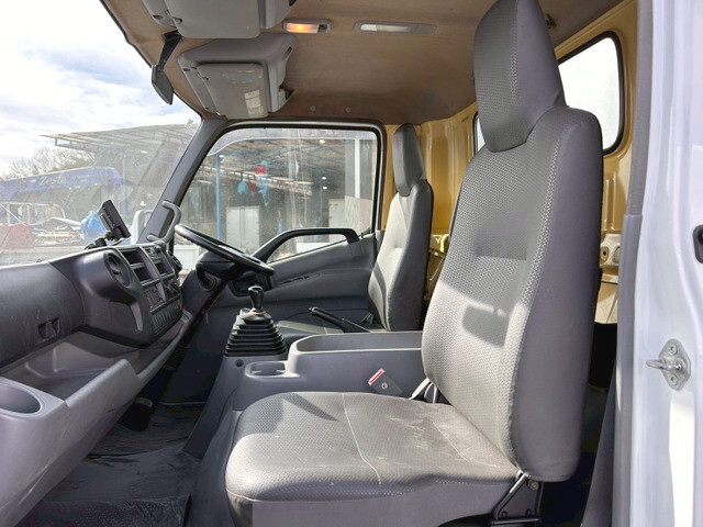 日野デュトロアルミウイング小型（2t・3t）[写真19]