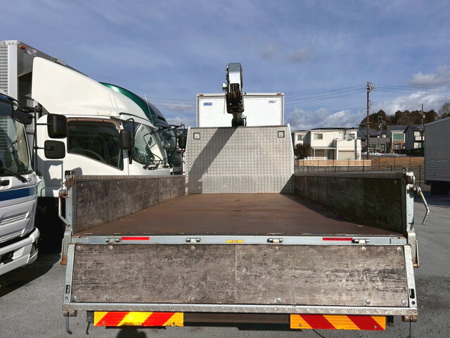 三菱ふそうキャンタークレーン4段小型（2t・3t）[写真10]