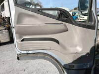 三菱ふそうキャンタークレーン4段小型（2t・3t）[写真18]