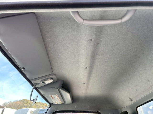 三菱ふそうキャンタークレーン4段小型（2t・3t）[写真18]