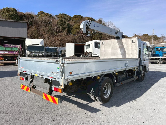 三菱ふそうキャンタークレーン4段小型（2t・3t）[写真02]