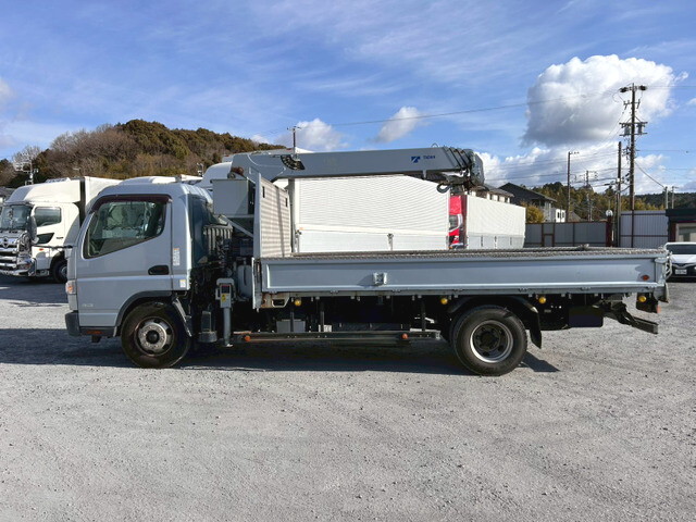 三菱ふそうキャンタークレーン4段小型（2t・3t）[写真06]