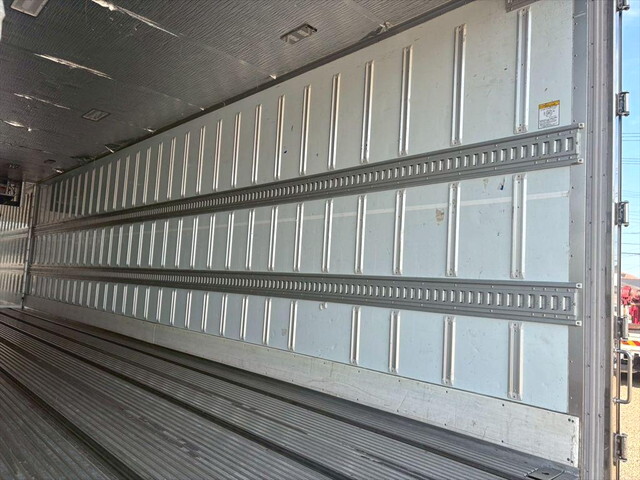 日野プロフィア冷凍車（冷蔵車）大型（10t）[写真10]