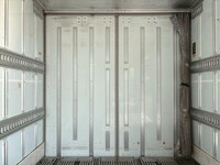 日野プロフィア冷凍車（冷蔵車）大型（10t）[写真12]