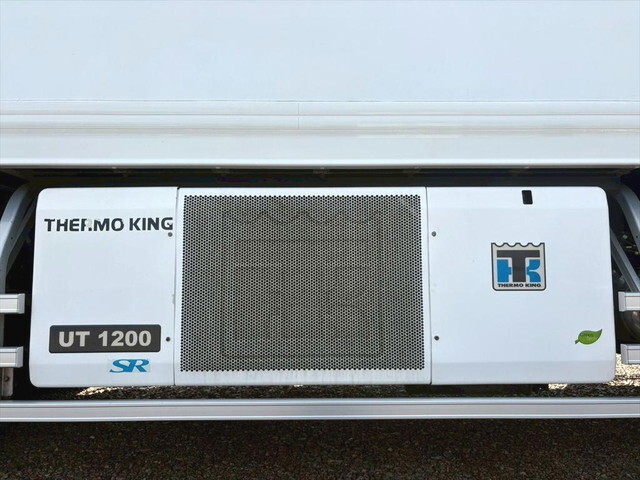 日野プロフィア冷凍車（冷蔵車）大型（10t）[写真13]