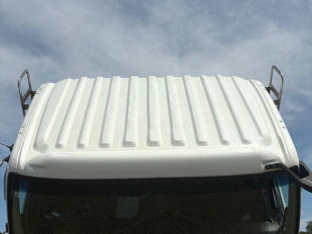 日野プロフィア冷凍車（冷蔵車）大型（10t）[写真20]