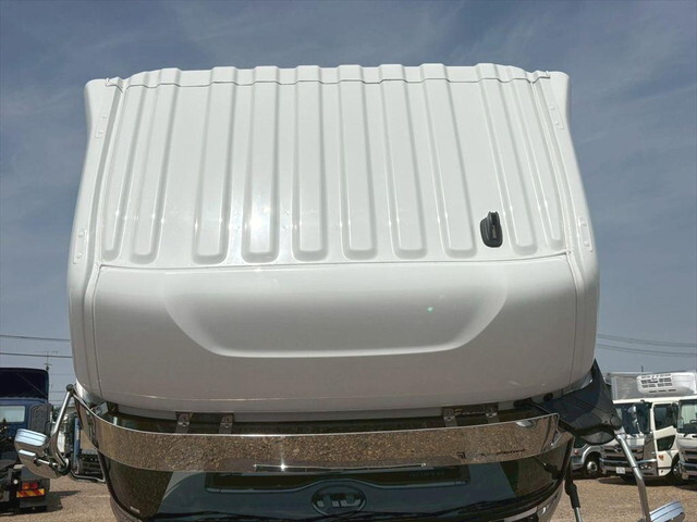 UDトラックスクオンアルミウイング大型（10t）[写真17]