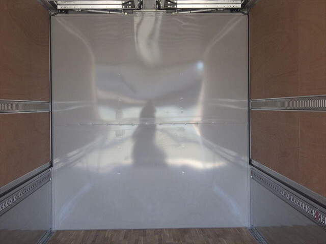 UDトラックスクオンアルミウイング大型（10t）[写真09]