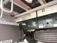 三菱ふそうファイターアルミウイング中型（4t）[写真18]