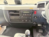 三菱ふそうファイターアルミウイング中型（4t）[写真23]