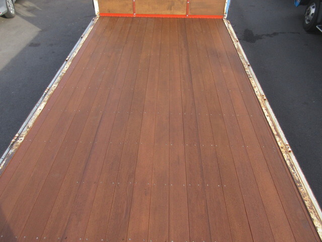 三菱ふそうファイタークレーン5段中型（4t）[写真29]