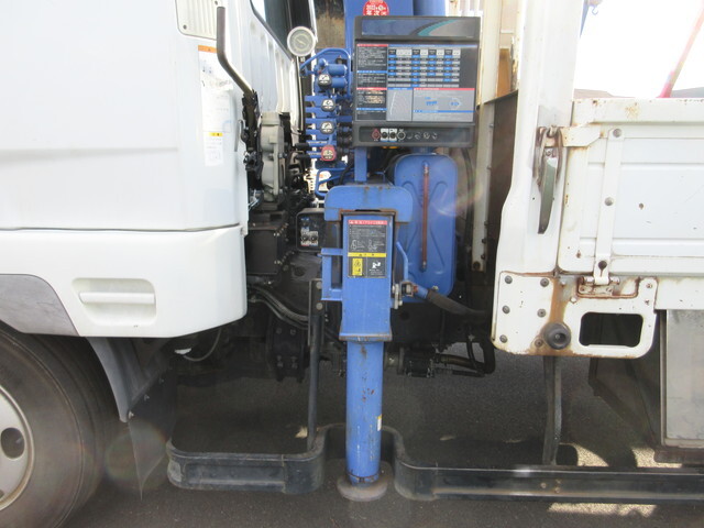 三菱ふそうファイタークレーン5段中型（4t）[写真35]