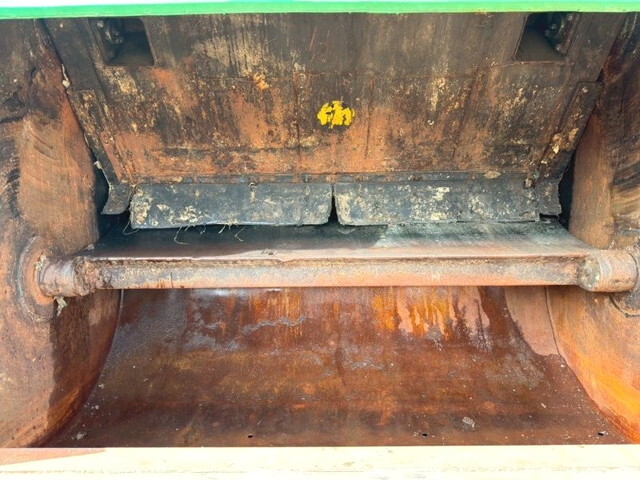 日野レンジャーパッカー車（塵芥車）増トン（6t・8t）[写真11]