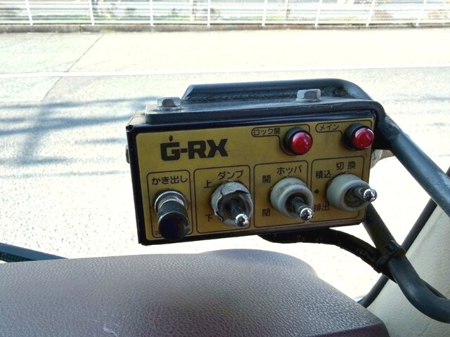 日野レンジャーパッカー車（塵芥車）増トン（6t・8t）[写真31]