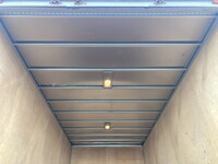 いすゞエルフアルミバン小型（2t・3t）[写真12]