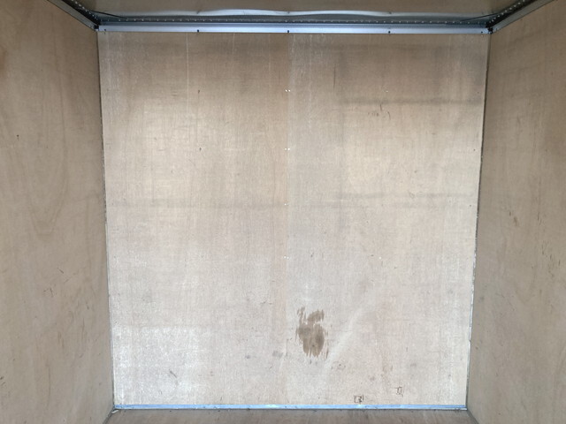 いすゞエルフアルミバン小型（2t・3t）[写真14]