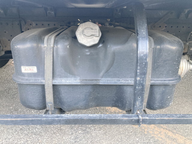 いすゞエルフアルミバン小型（2t・3t）[写真19]