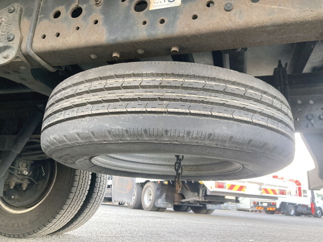 いすゞエルフアルミバン小型（2t・3t）[写真20]