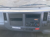 いすゞエルフアルミバン小型（2t・3t）[写真37]