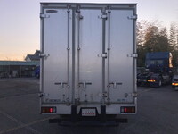 いすゞエルフアルミバン小型（2t・3t）[写真10]