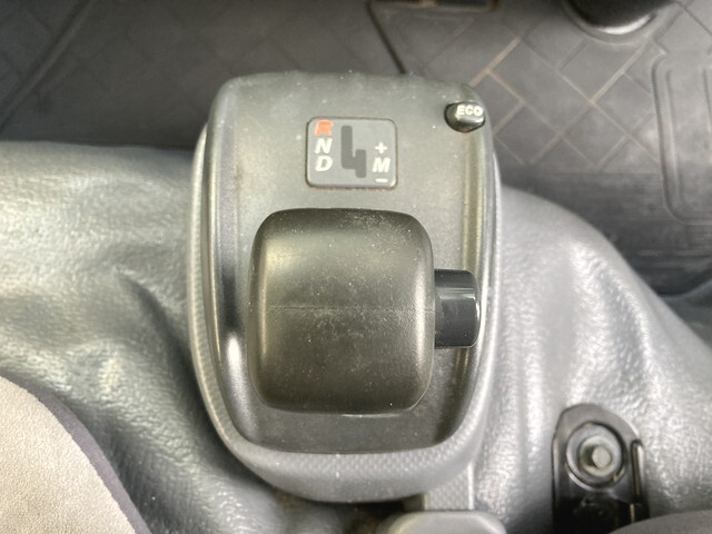 マツダタイタンパネルバン小型（2t・3t）[写真16]