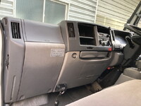 マツダタイタンパネルバン小型（2t・3t）[写真19]