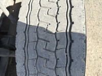 UDトラックスクオンコンテナ専用車大型（10t）[写真22]