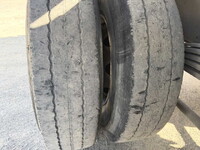 UDトラックスクオンコンテナ専用車大型（10t）[写真25]